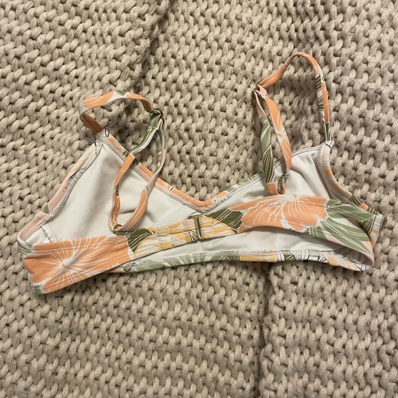 Xhilaration Floral Bikini Top - Peach and Green - Picture 2 of 3